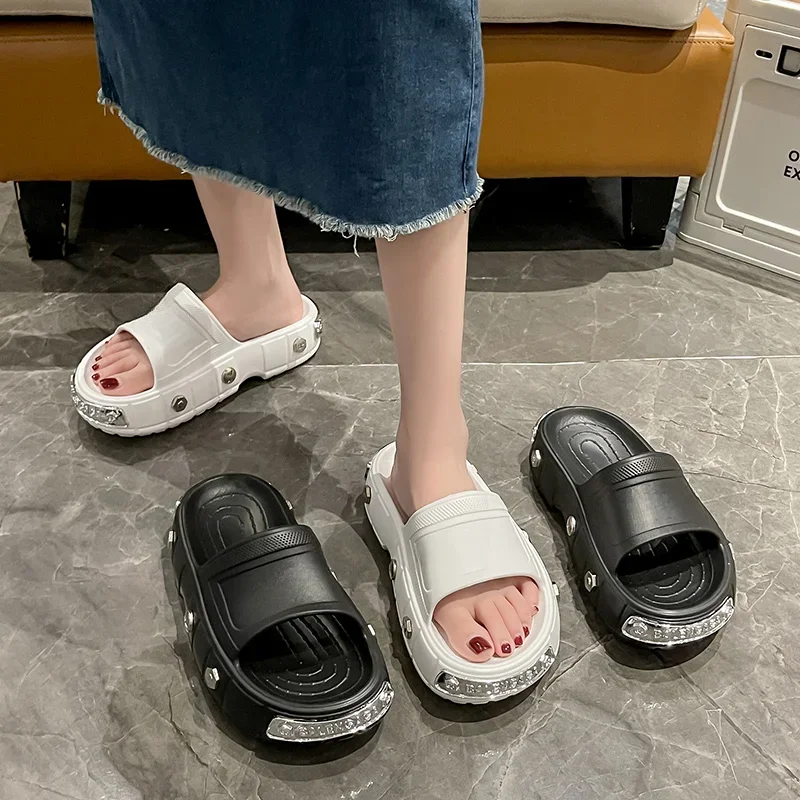 Women Shoes Sandals - Summer Men's and Women's Styles Beach