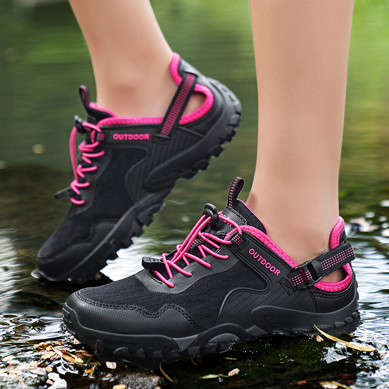 Classic Black Red Women Hiking - đánh giá và giá Women Shoes Big W